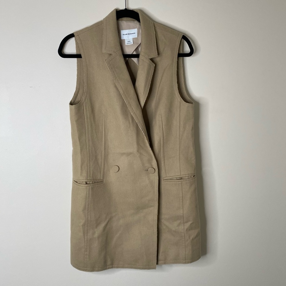 Club Monaco Xenia Vest in camel wool viscose blend mid thigh button front M